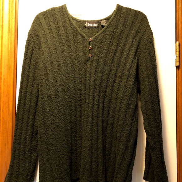 Women’s Green Knit Sweater - Picture 1 of 3